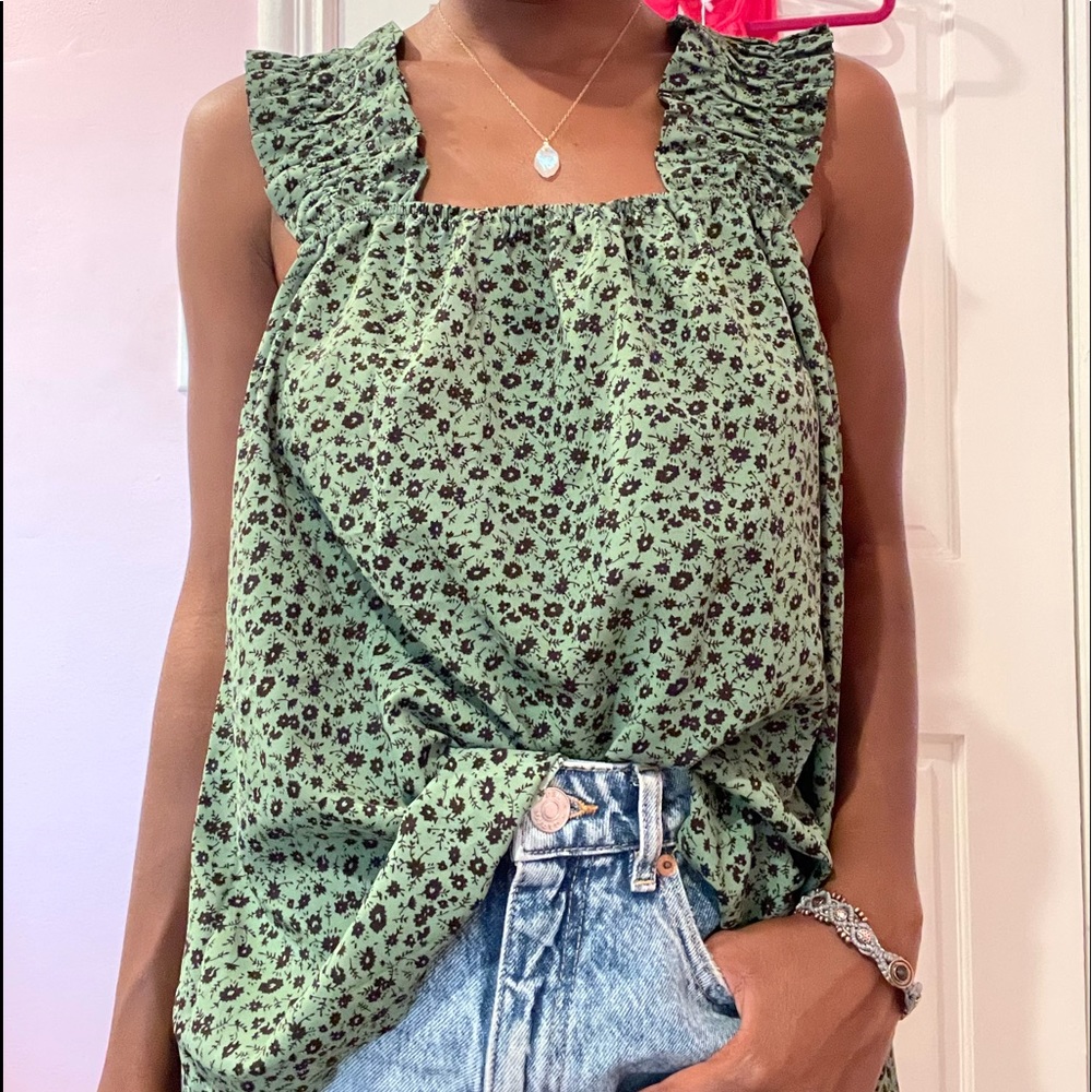 Boho floral tank top with shirred straps